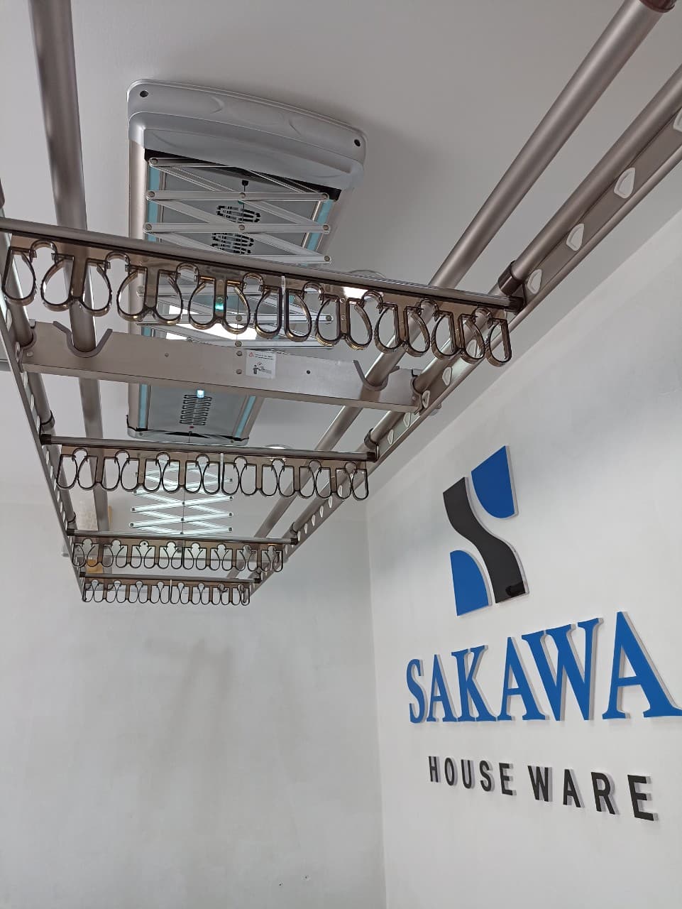 Giàn phơi điện tử Sakawa - SD901